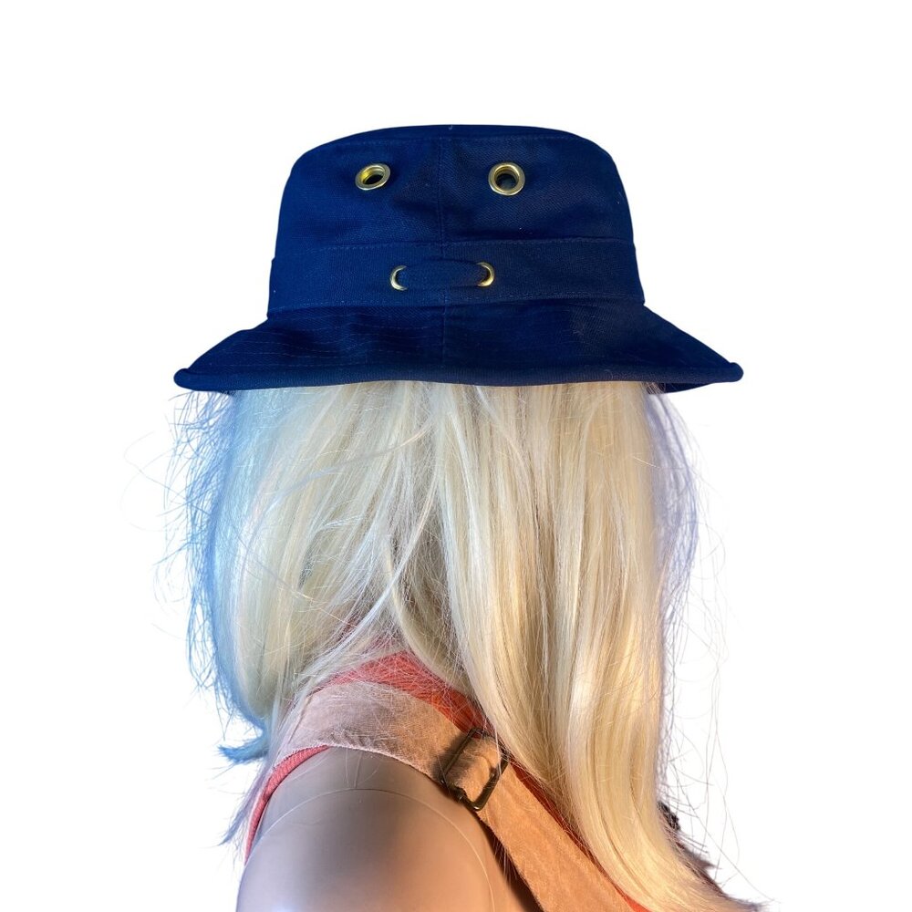 New Tilley T1 Iconic Bucket Hat Medium 7 1/4 New Navy Unisex MSRP$109 - Picture 10 of 16